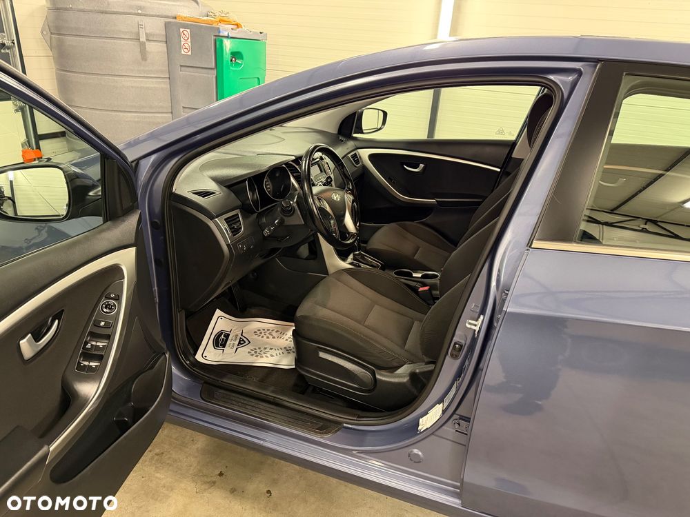 Hyundai i30 - 12