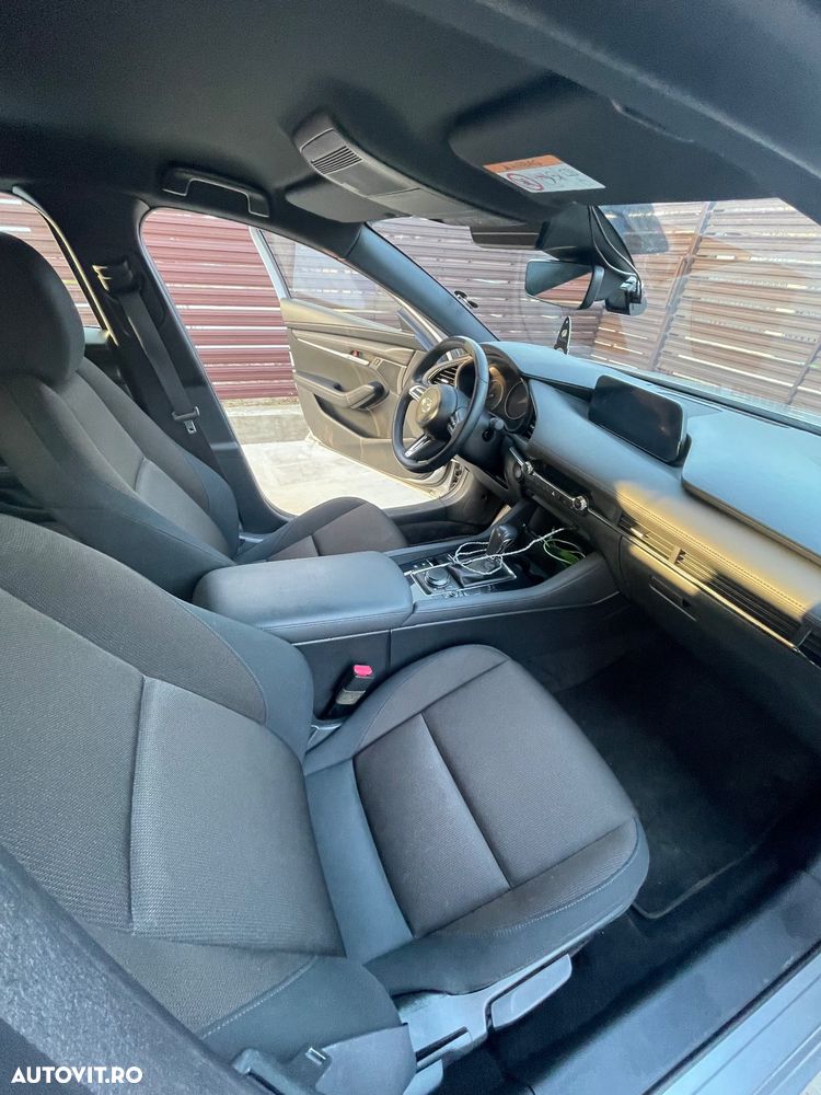 Mazda 3 G122 AT Plus - 14