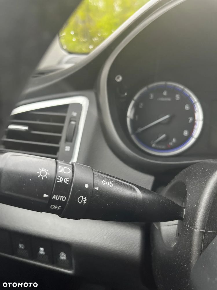 Suzuki SX4 - 31