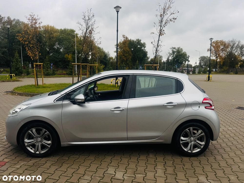 Peugeot 208 1.6 VTi Allure - 8