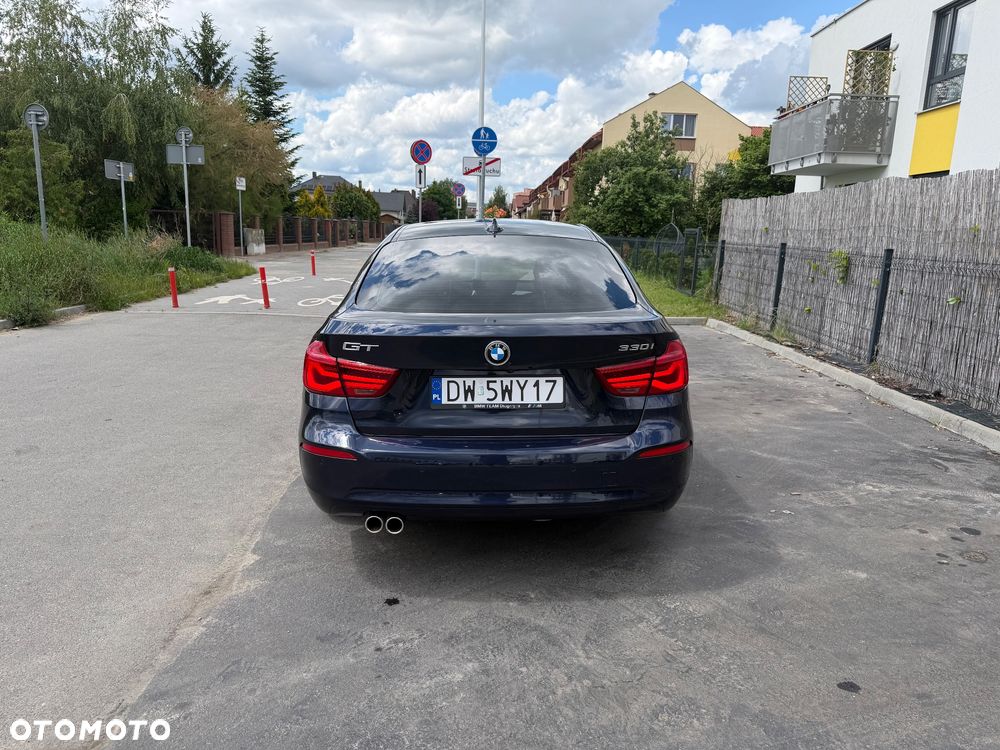 BMW 3GT 330i GPF Luxury Line - 6