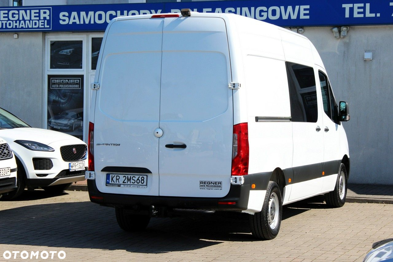 Mercedes-Benz Sprinter - 6