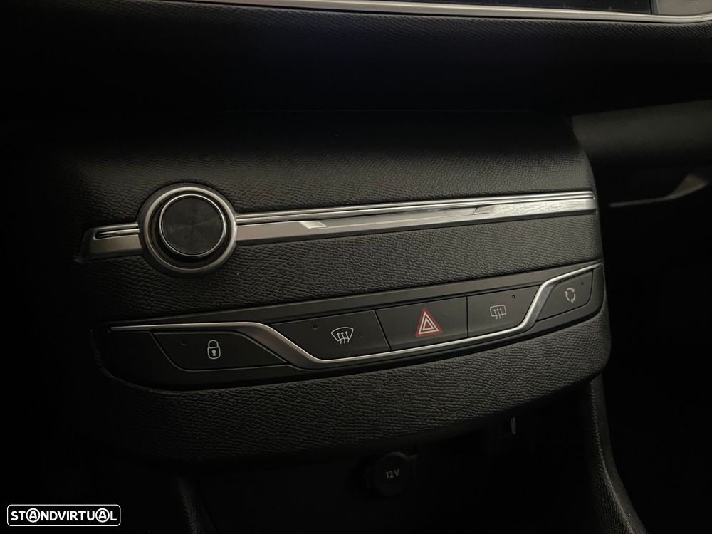 Peugeot 308 1.5 BlueHDi Active - 24