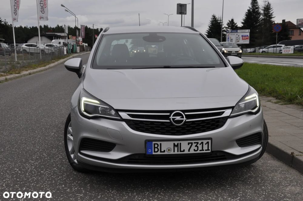 Opel Astra 1.4 Turbo Active - 24