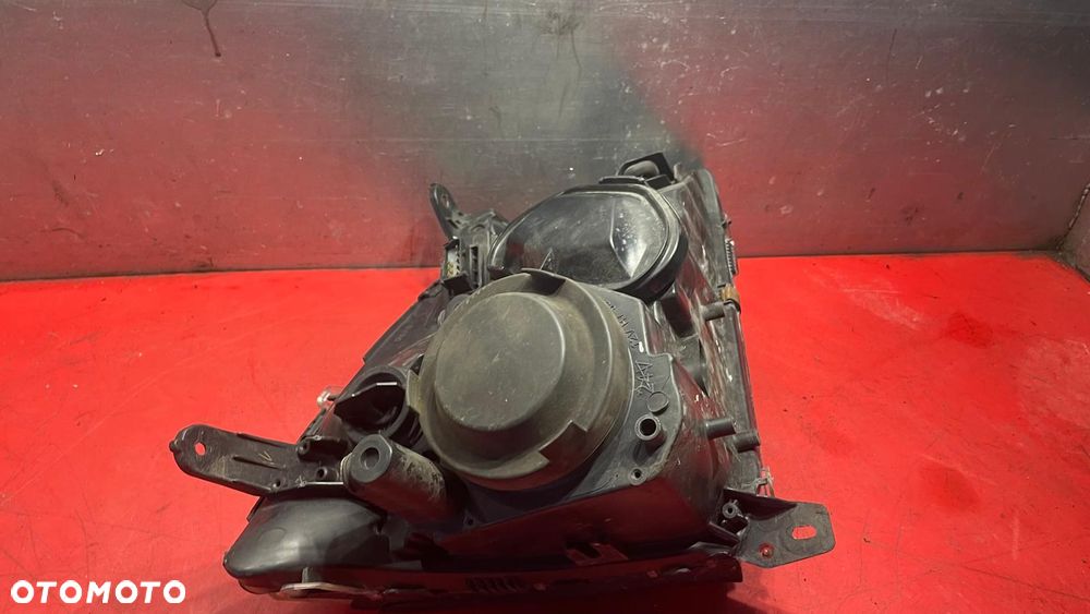 REFLEKTOR LEWY LAMPA PRZÓD OPEL VECTRA C - 3