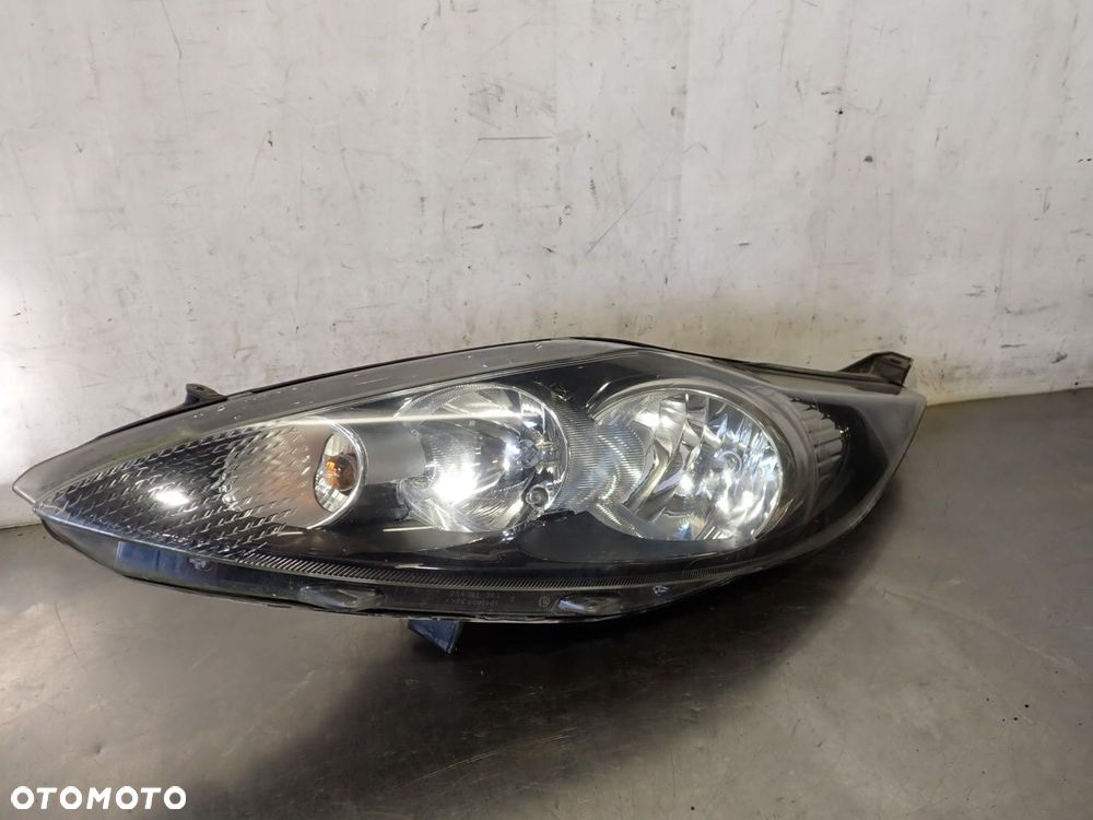 LAMPA LEWA PRZEDNIA FORD FIESTA MK7 - 1