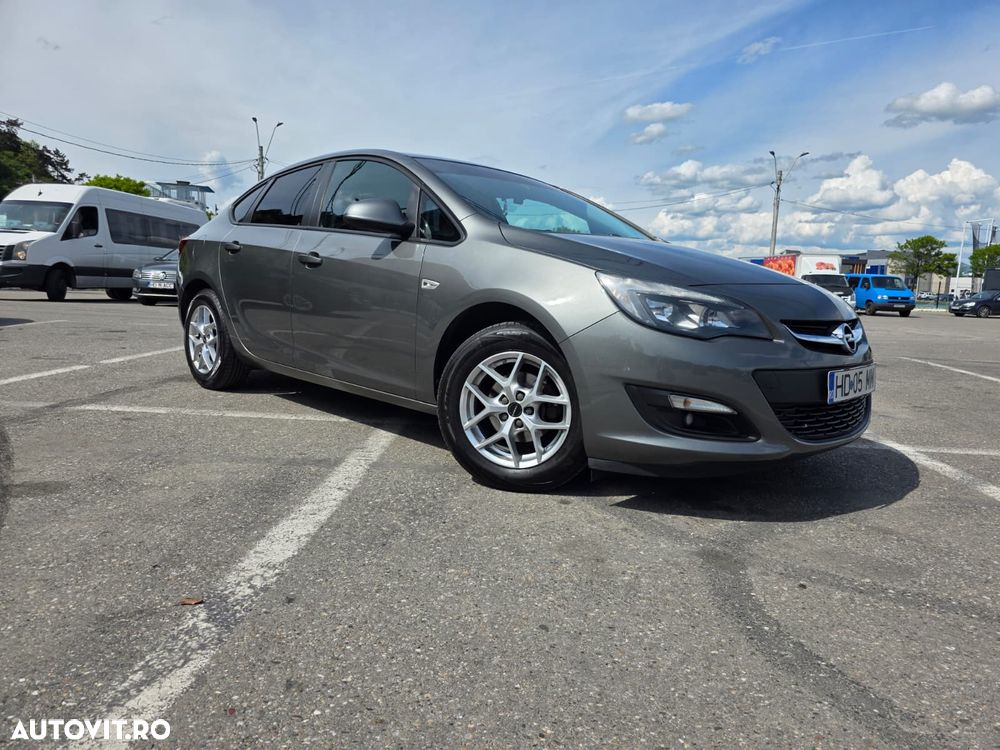 Opel Astra 1.4 Turbo ECOTEC Start/Stop Enjoy - 19