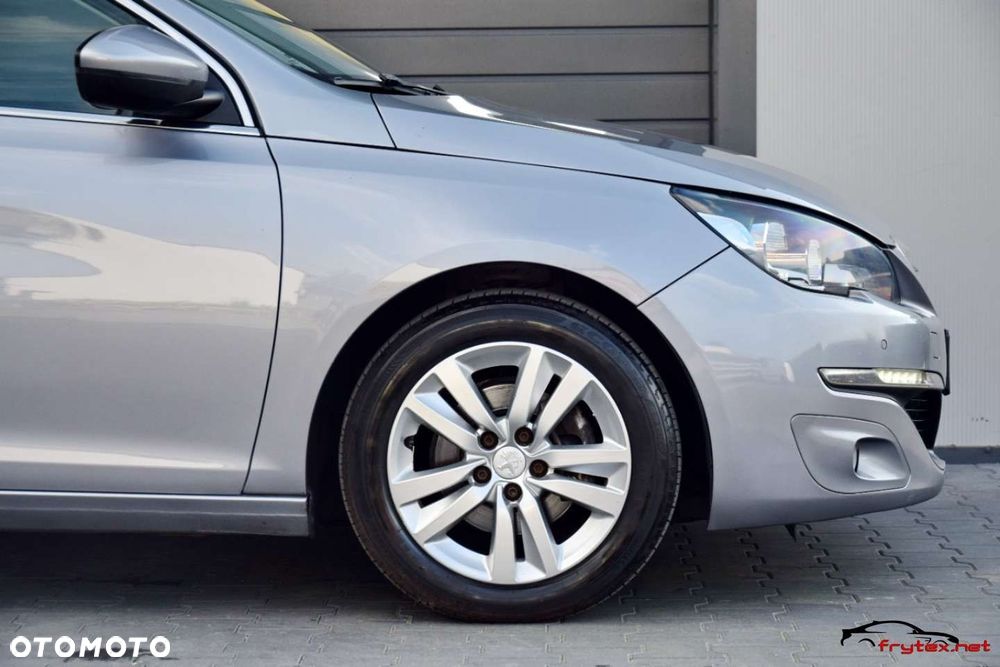 Peugeot 308 - 5
