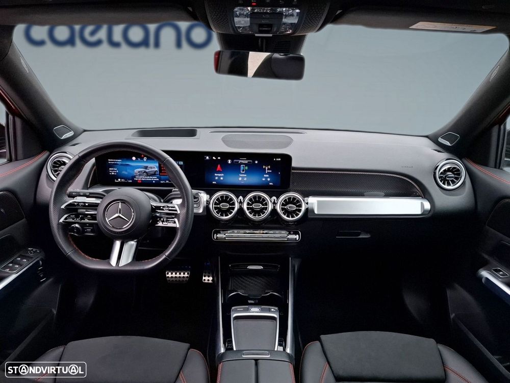 Mercedes-Benz GLB 200 AMG Line - 11