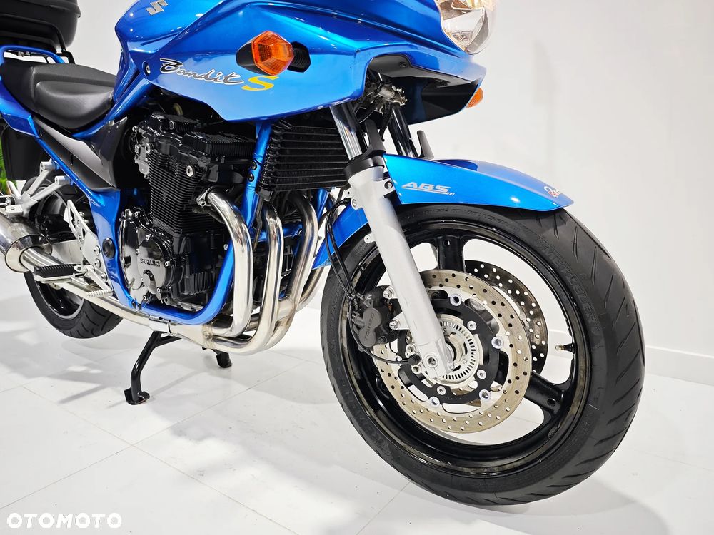 Suzuki Bandit - 17