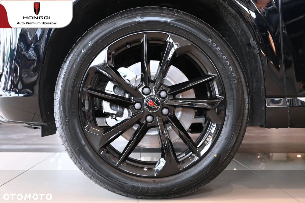 Hongqi HS3 - 26