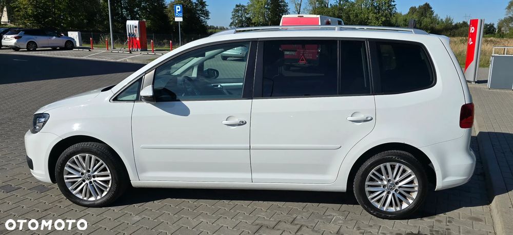 Volkswagen Touran 1.6 TDI DPF Comfortline DSG - 3