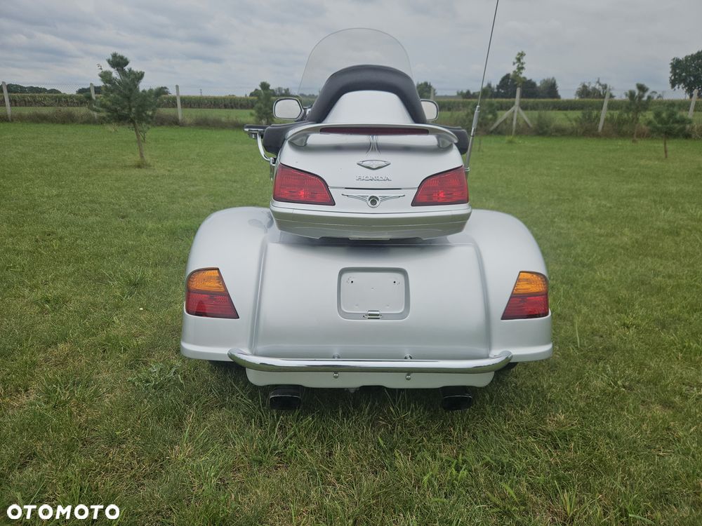 Honda GL - 7