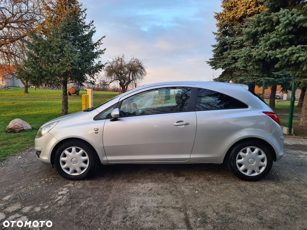 Opel Corsa - 10