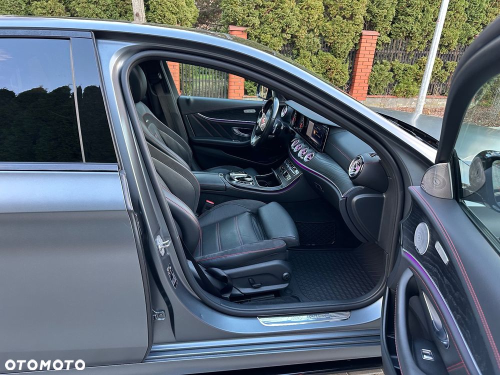Mercedes-Benz Klasa E 43 AMG 4Matic 9G-TRONIC - 18