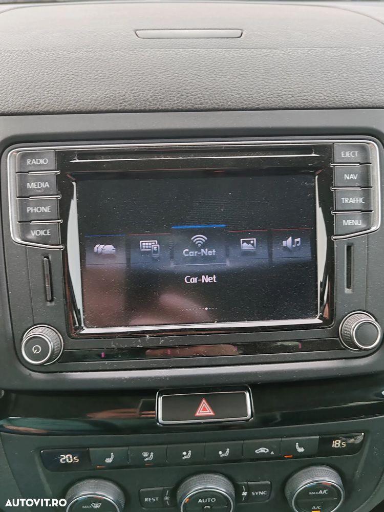 Volkswagen Sharan 2.0 TDI DSG (BlueMotion Technology) Highline - 14