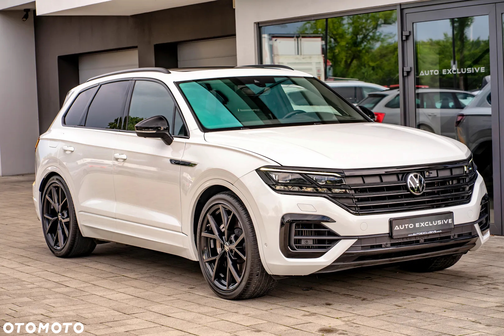 Volkswagen Touareg 3.0 V6 TFSI Plug-In Hybrid 4Motion R - 12