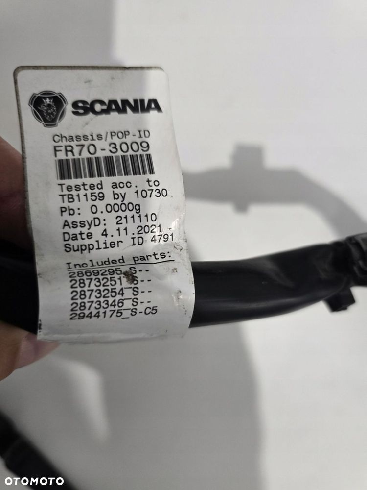WIĄZKA PRZEWODÓW HALOGENÓW SCANIA S R NTG 2873346 - 2