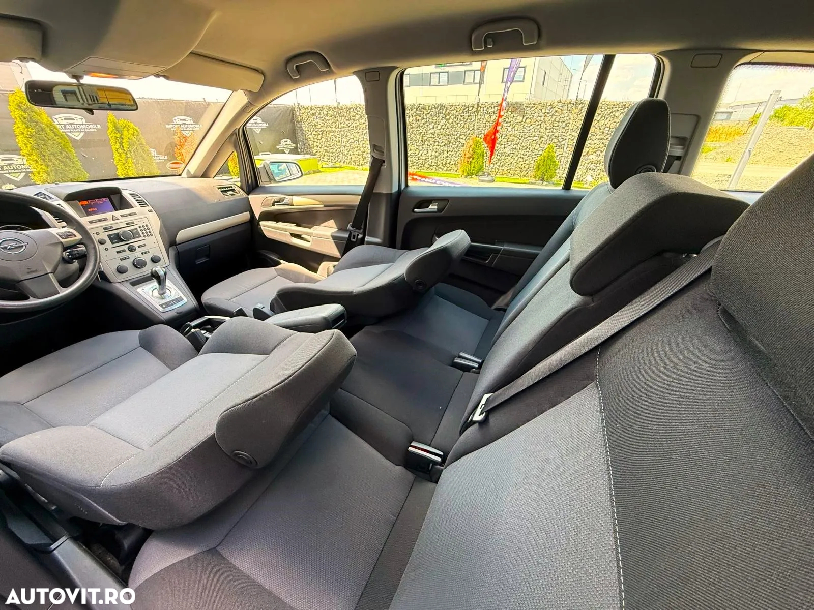 Opel Zafira 1.8 Easytronic Cosmo - 25
