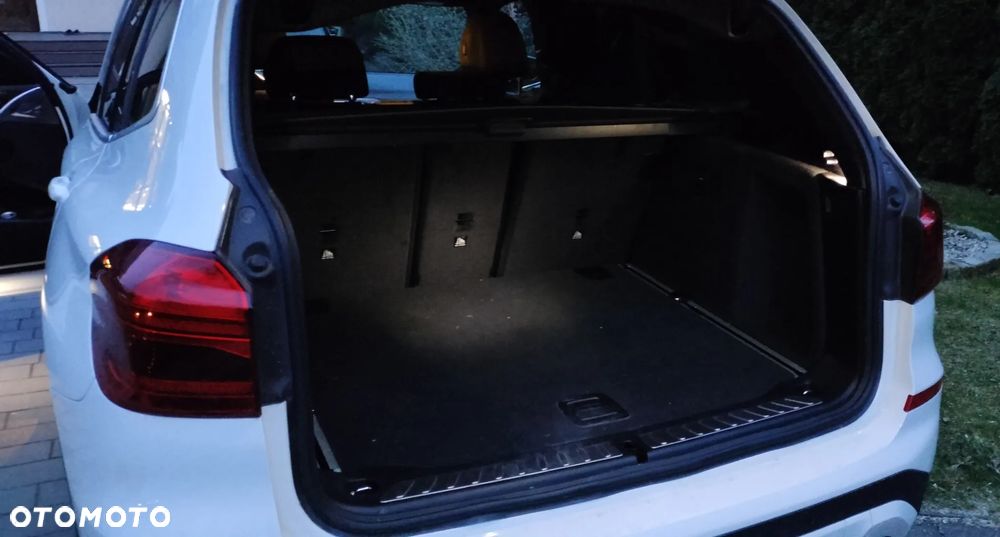 BMW X3 xDrive30i xLine - 19