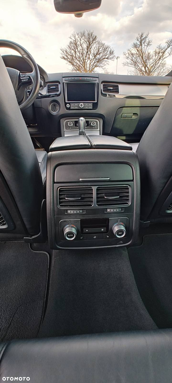 Volkswagen Touareg 3.0 V6 TDI BMT Perfectline R-Style - 16