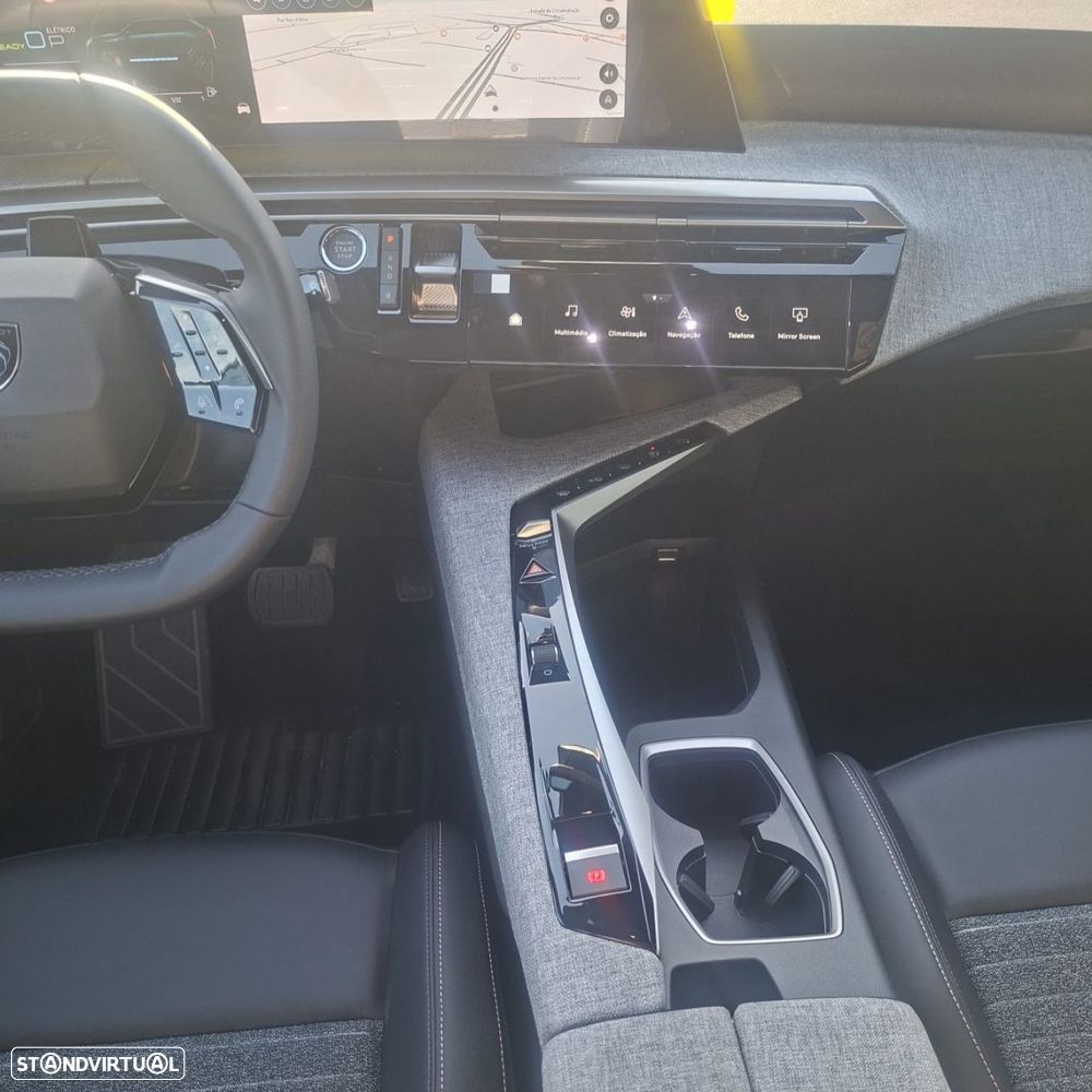 Peugeot E-5008 73 kWh Allure - 7