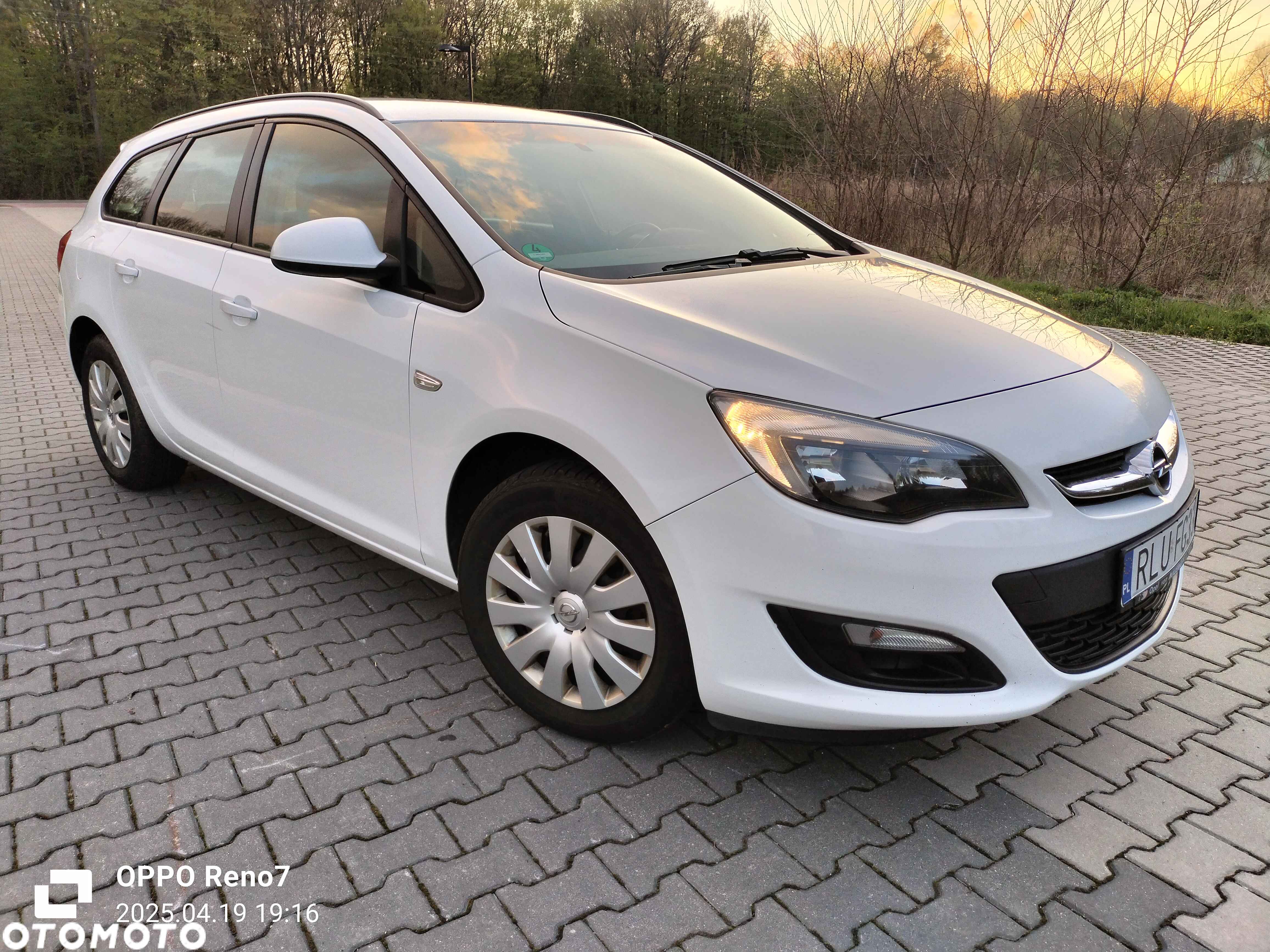 Opel Astra IV 1.4 T Sport - 3