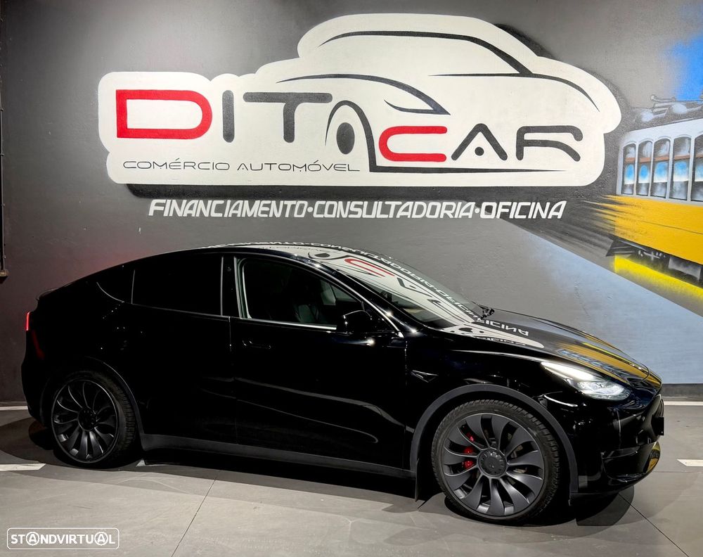 Tesla Model Y Performance Dual Motor AWD - 7