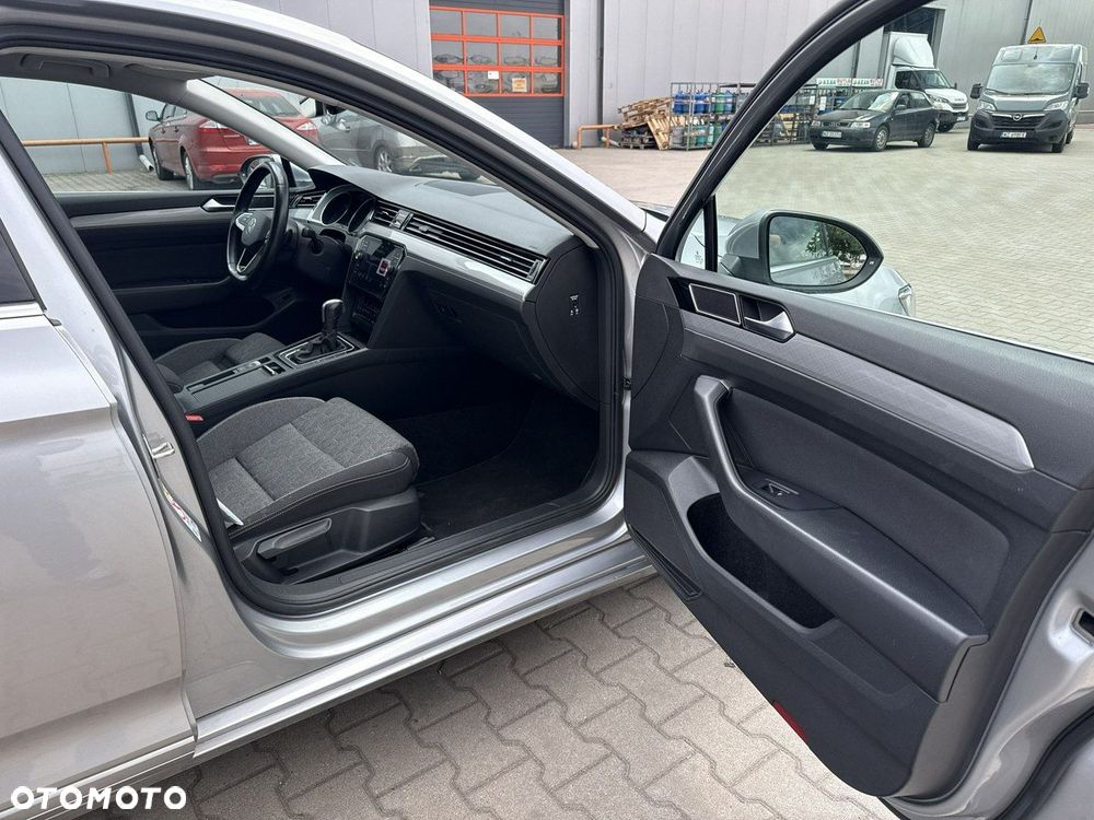 Volkswagen Passat 1.5 TSI EVO Business DSG - 19