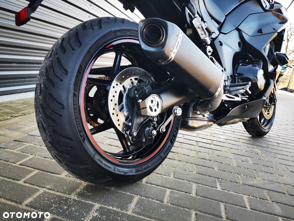 Kawasaki Ninja 1000 SX - 6