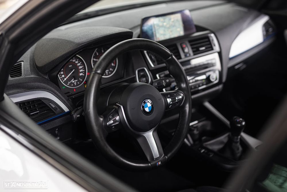 BMW 114 d Pack M - 12
