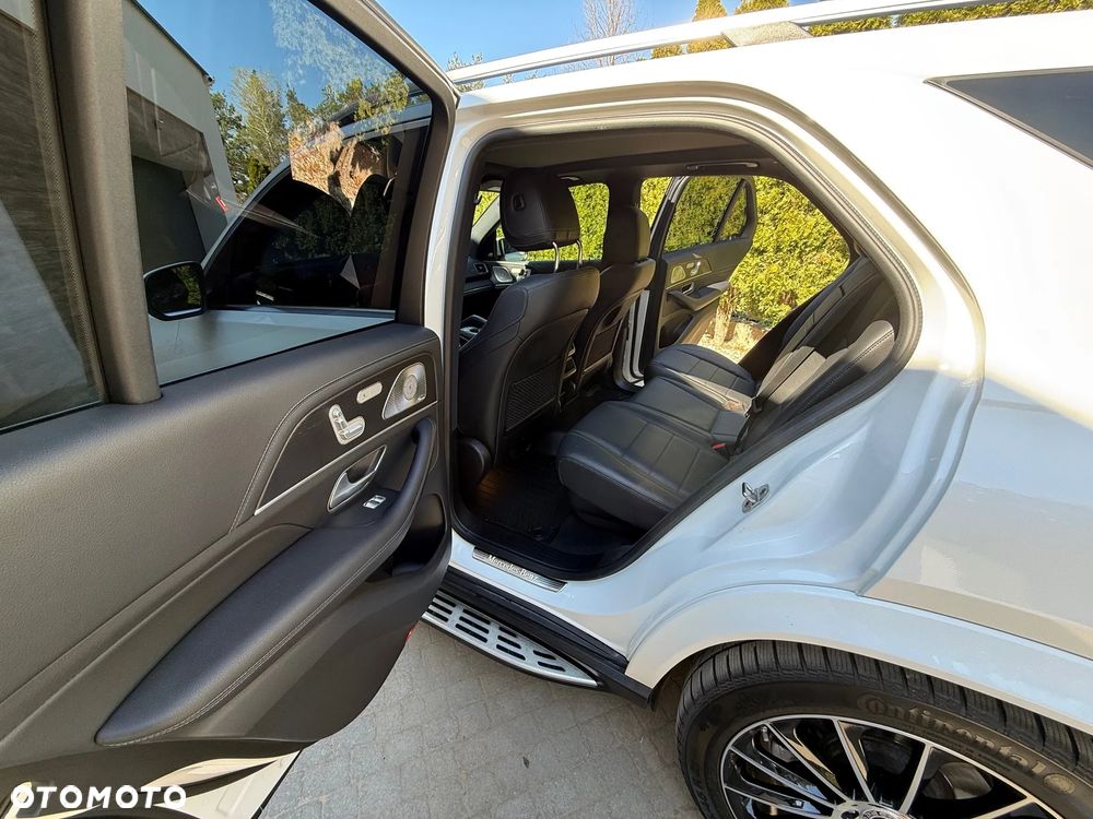 Mercedes-Benz GLE - 27
