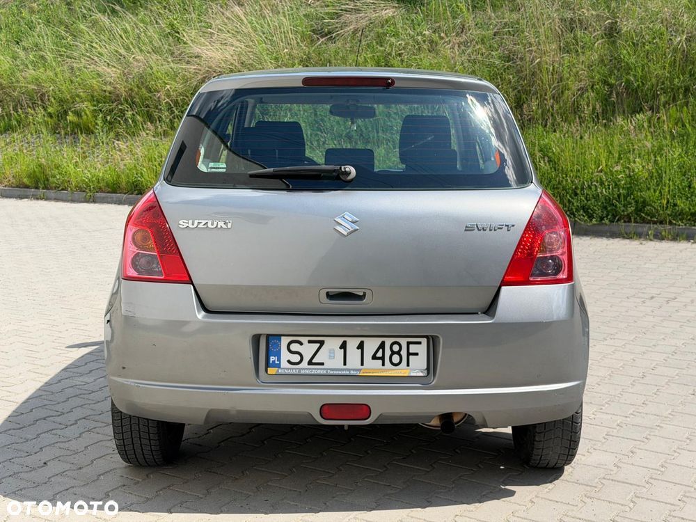 Suzuki Swift - 13