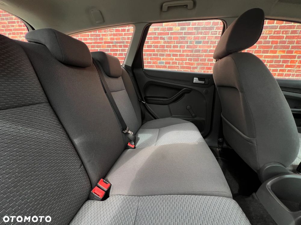 Ford Focus - 19