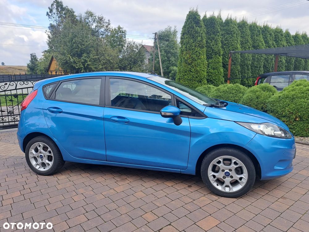 Ford Fiesta 1.25 Celebration - 8
