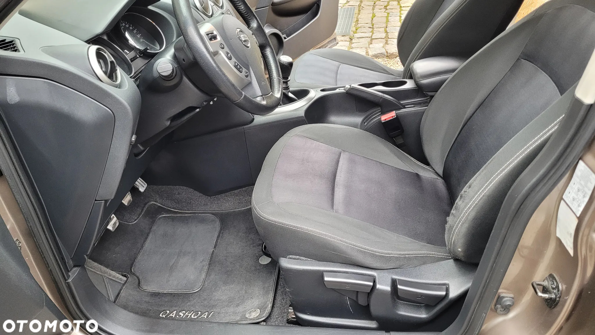 Nissan Qashqai 1.6 dCi Tekna - 12