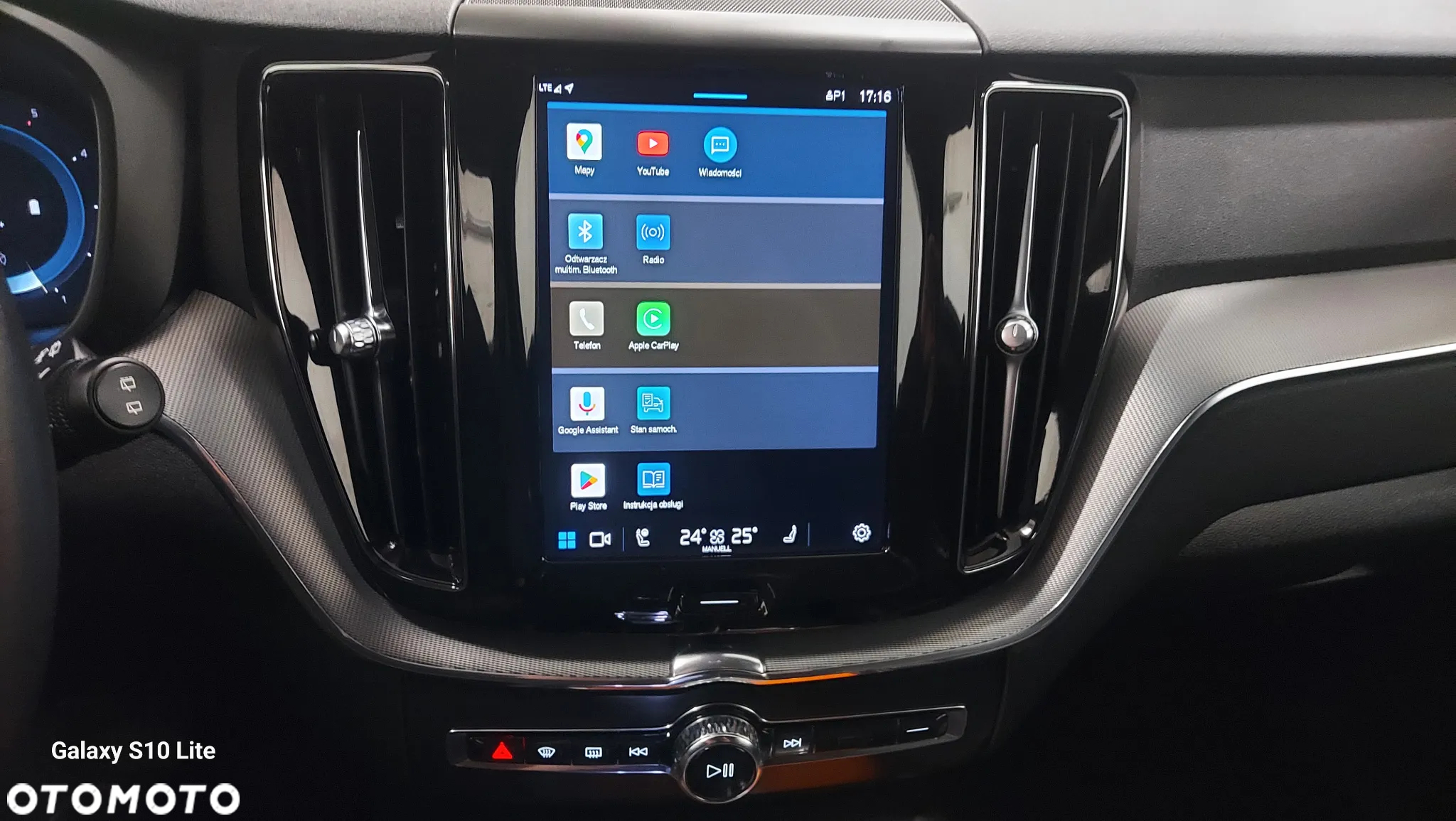 Volvo XC 60 B4 D AWD Plus Dark - 23