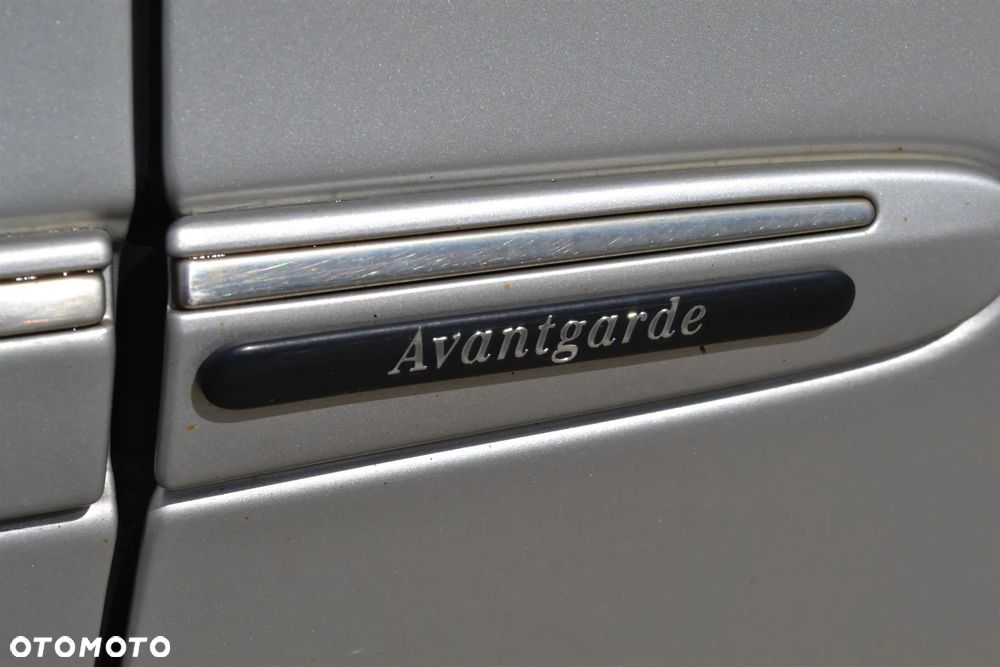 Mercedes-Benz Klasa E 240 4Matic Avantgarde - 7
