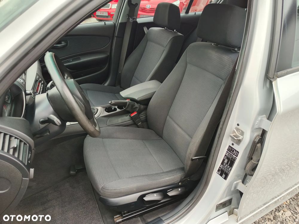 BMW Seria 1 118d Urban Line - 11