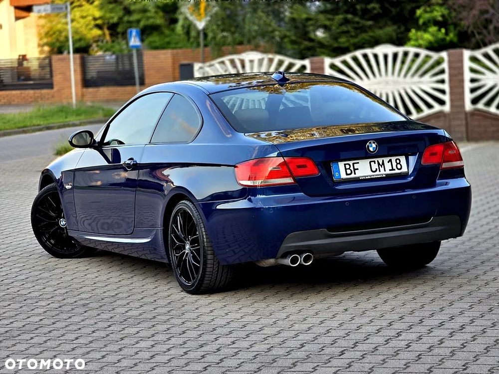 BMW Seria 3 330xd - 14
