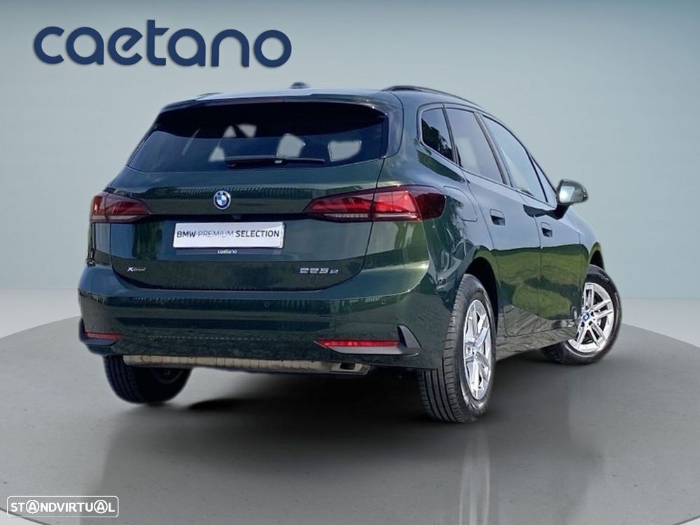 BMW 225xe Active Tourer e xDrive — photo 2