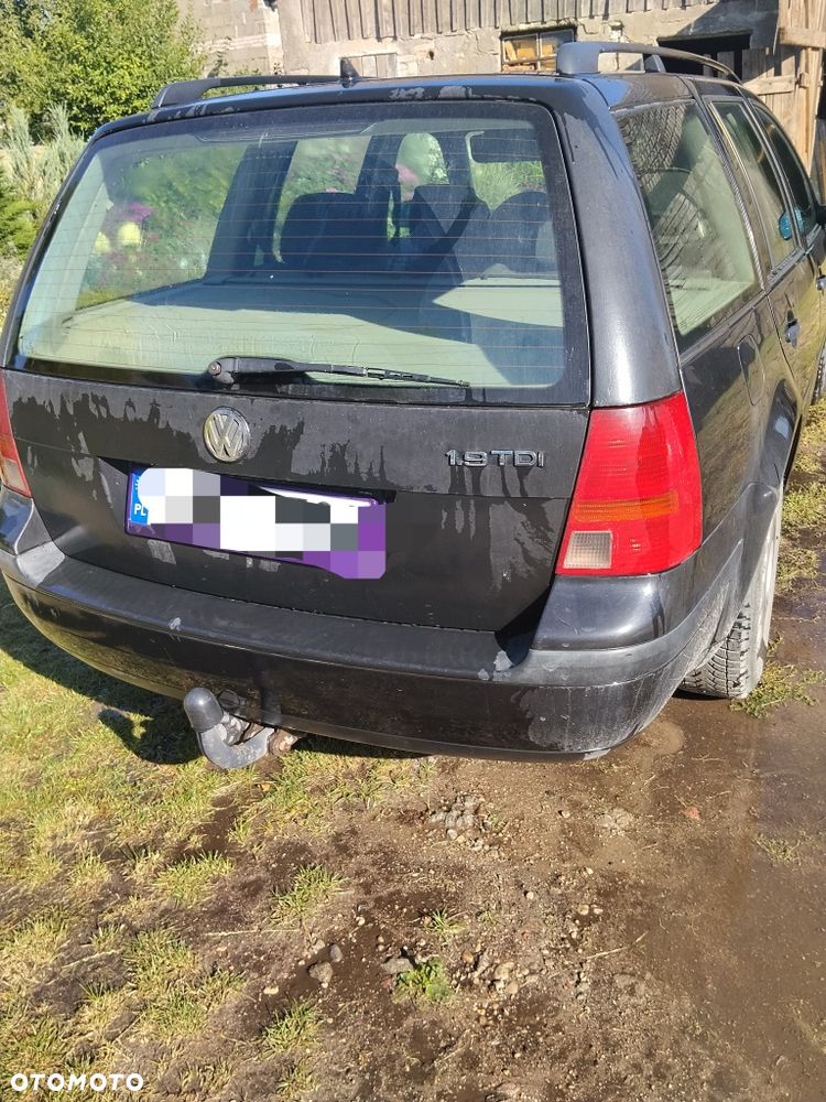 Volkswagen Golf - 4