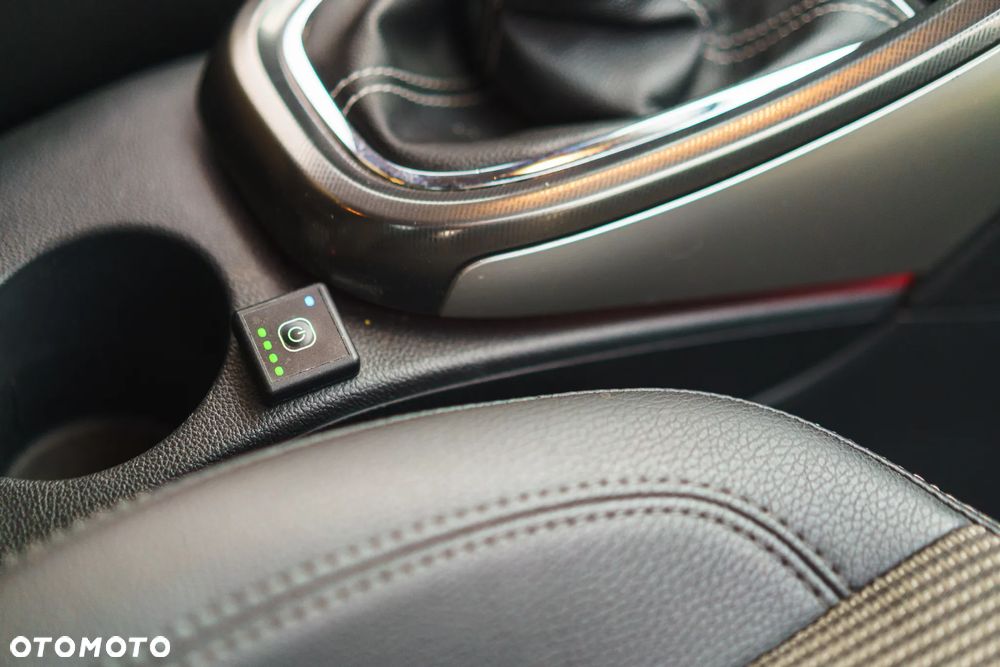 Opel Astra 1.4 T Enjoy - 10