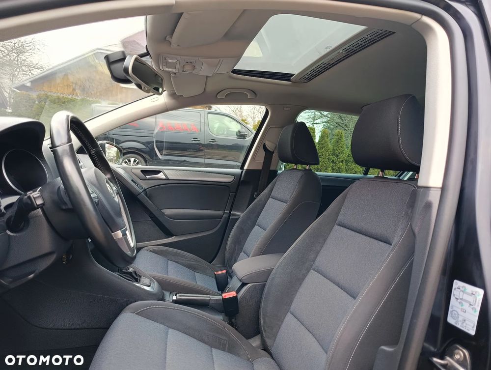 Volkswagen Golf 1.6 TDI DPF DSG Style - 25