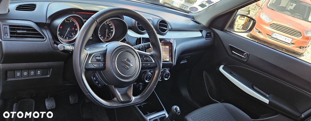 Suzuki Swift 1.2 SHVS Premium Plus - 29