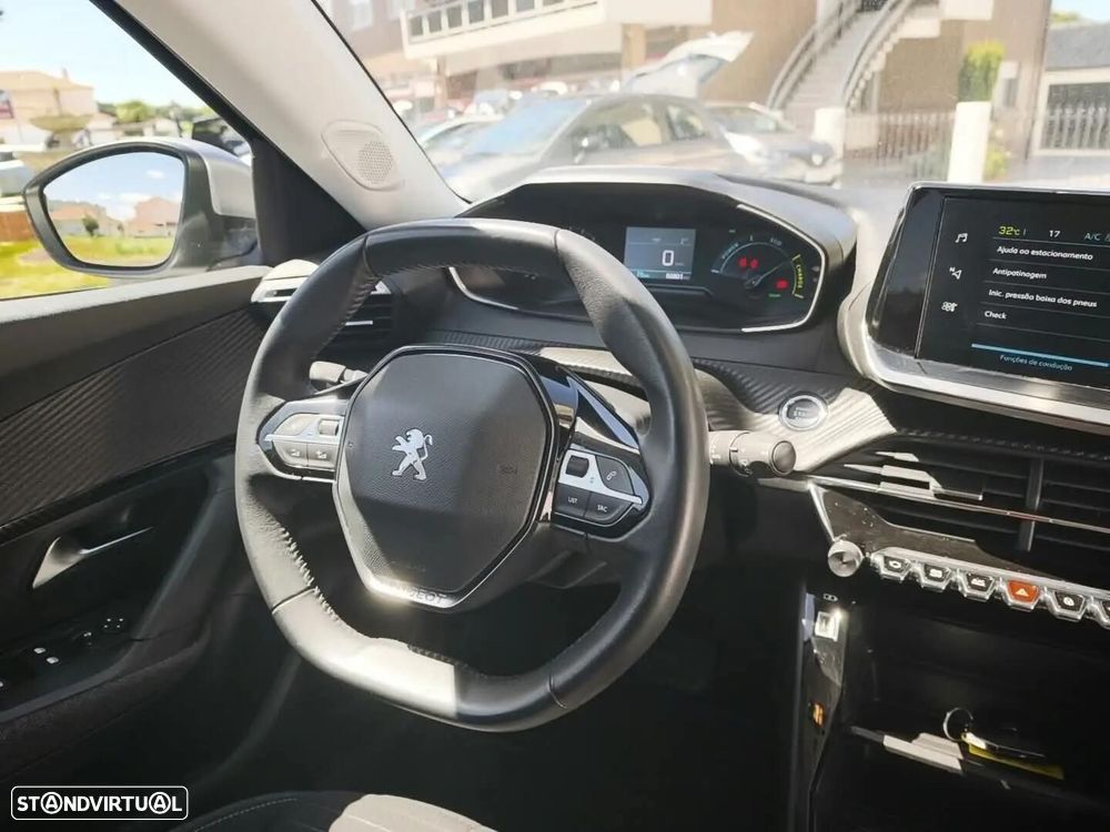 Peugeot e-2008 50 kWh SE Style - 22