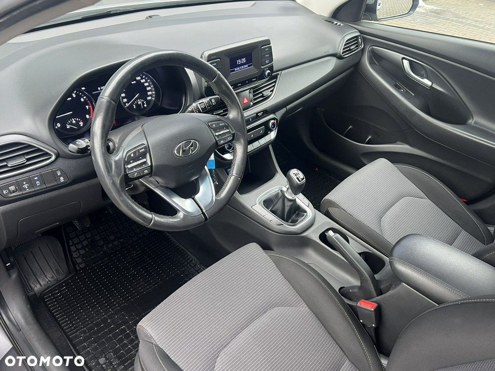 Hyundai i30 - 11