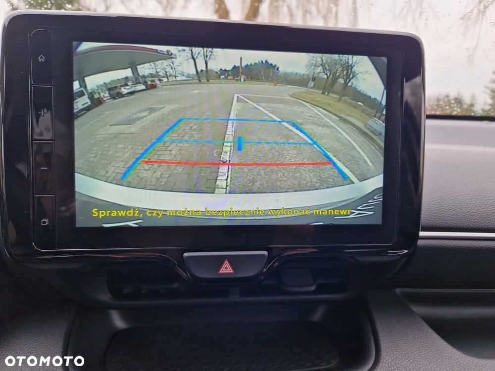 Toyota Yaris Hybrid 1.5 Style - 24