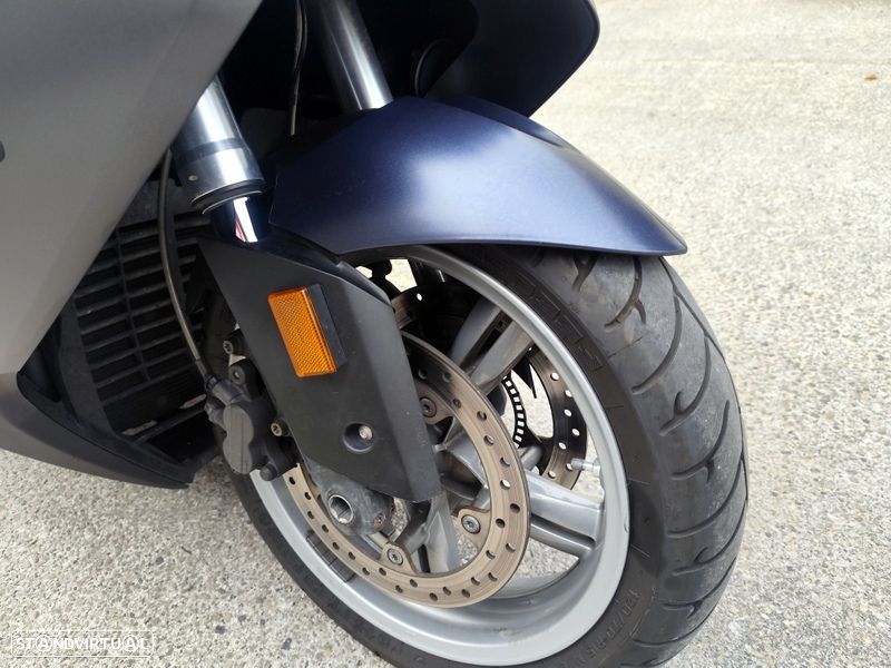 BMW C 650 GT HIGHLINE - 25