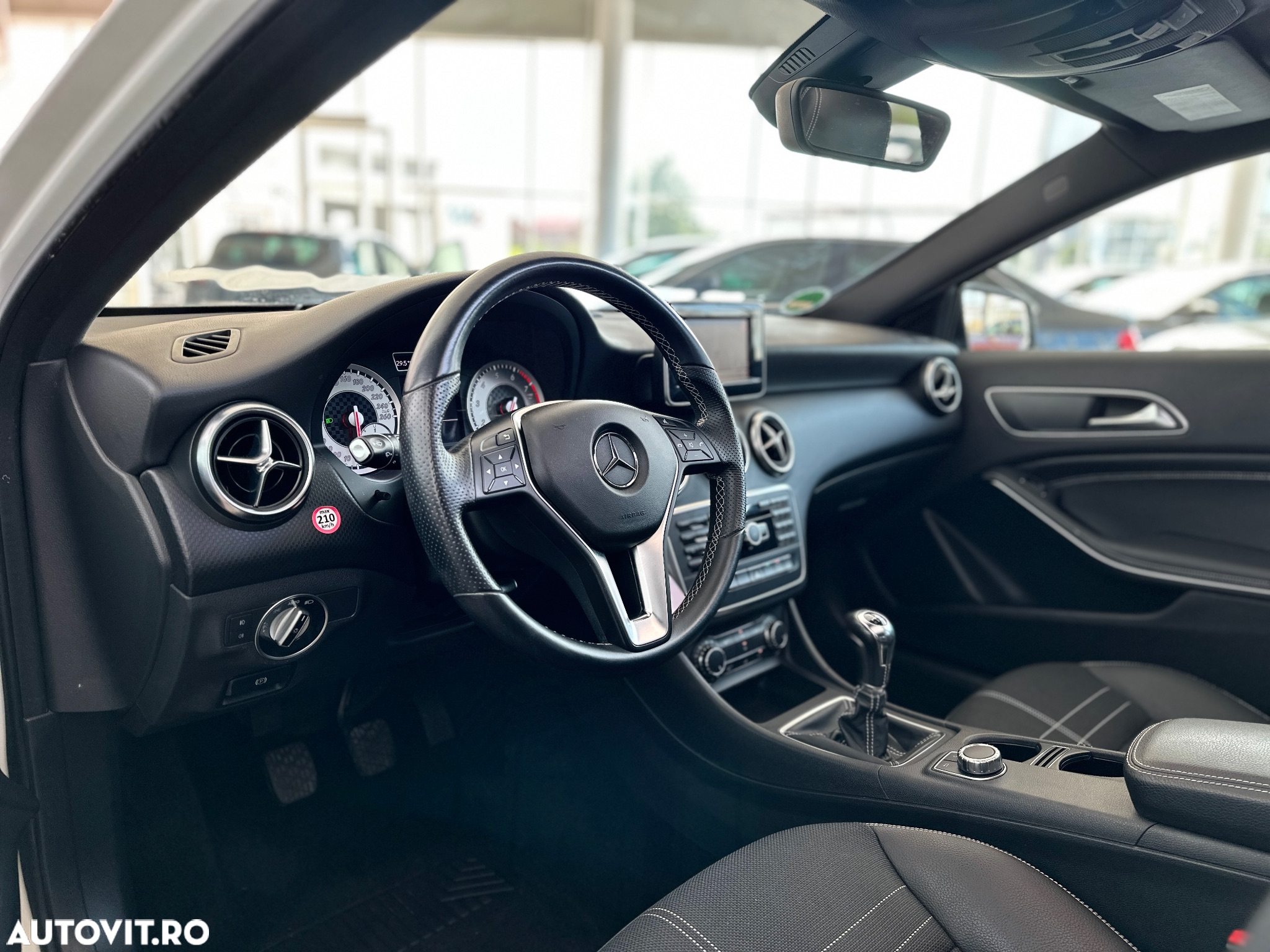Mercedes-Benz A 180 (BlueEFFICIENCY) AMG Sport - 15